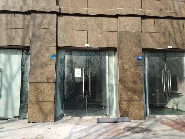 洪泽区湖畔新城10号商铺招租公告