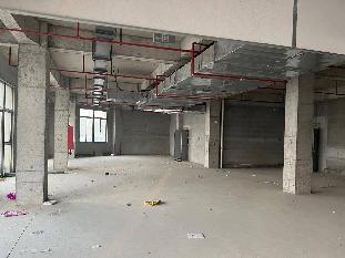 春风苑3号楼12-2室东侧三间招租公告