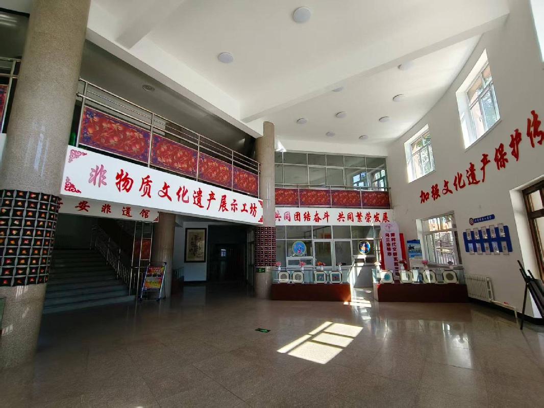 乌兰浩特市兴安北路82号兴安非遗工坊-1-4楼整体出租（年租金底价352590.00元，租期5年）(国资监测编号GR2026NM1002319-4)