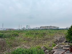 灌南县堆沟化工园区灌河大堤西侧地块国有出让土地使用权转让交易公告(国资监测编号GR2026JS3002095-2)