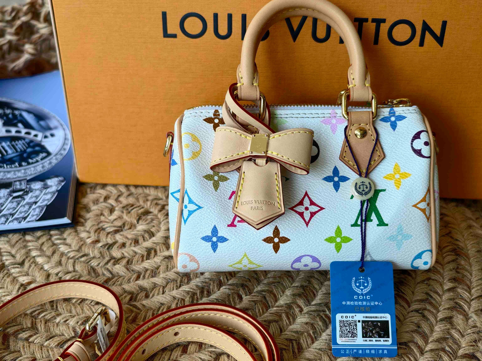 路易威登/Louis Vuitton LV x TM NANO SPEEDY 白三彩！手袋 M13391 Monogram 涂层帆布 10 x 7.5 x 16转让公告