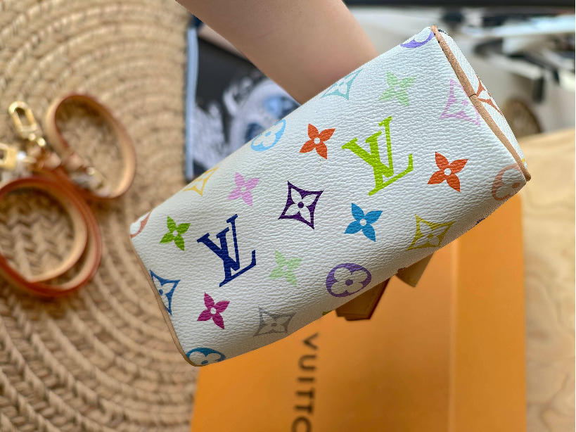 路易威登/Louis Vuitton LV x TM NANO SPEEDY 白三彩！手袋 M13391 Monogram 涂层帆布 10 x 7.5 x 16转让公告