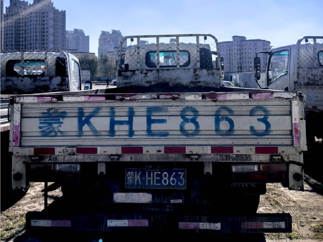 蒙KHE863大运牌轻型栏板货车招租（鄂尔多斯市律艺园林工程有限责任公司）(国资监测编号GR2026NM1002485)