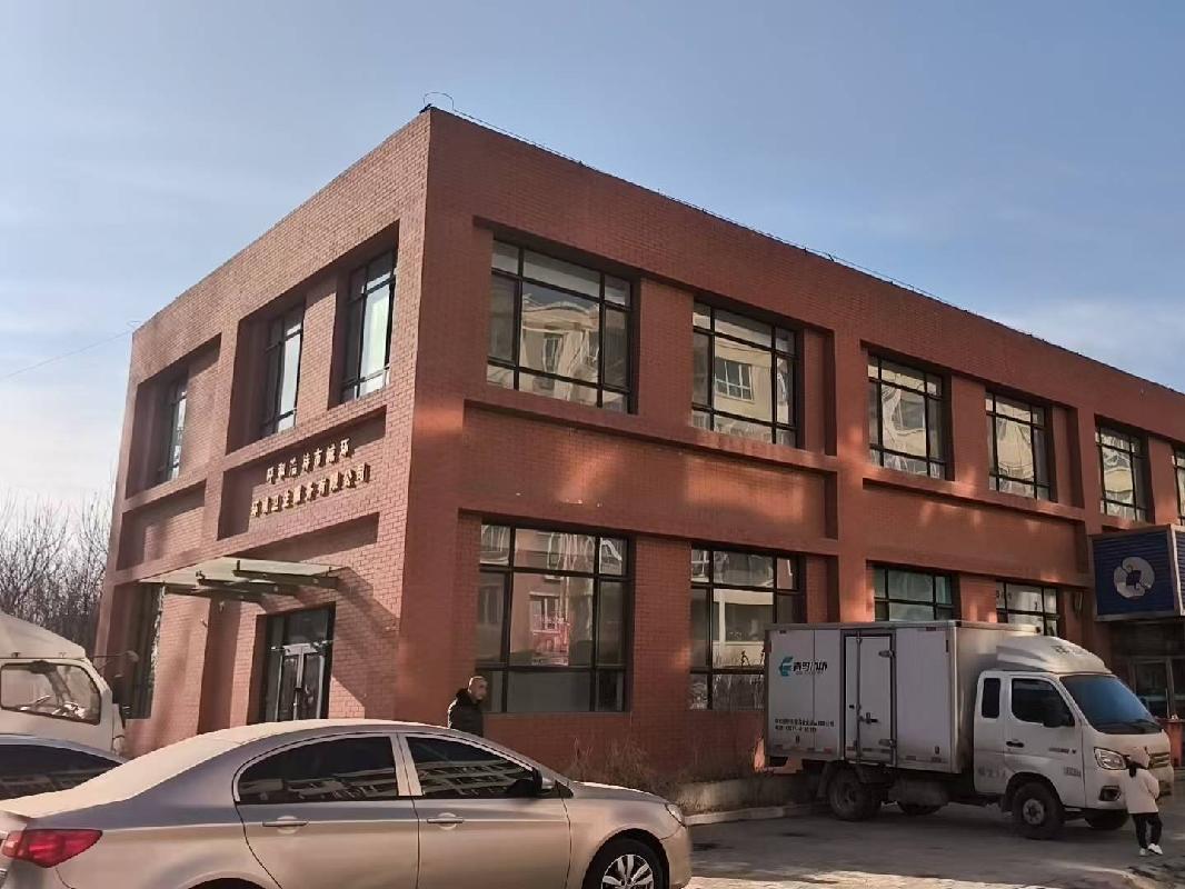 位于呼和浩特市新城区机场北辅路锦绣园二期机场路便民市场中的一处房产出租（首年租金底价9万元，租期5年）(国资监测编号GR2026NM1002919-2)