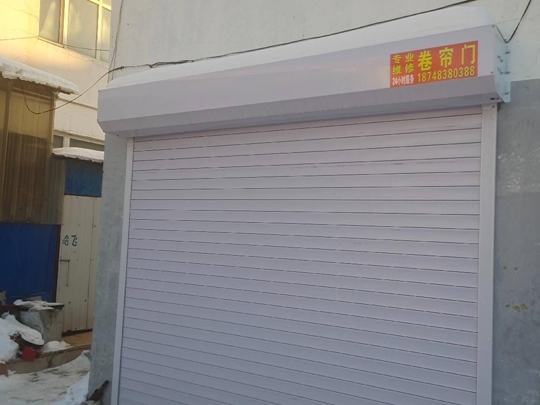 大杨树农场管理局物资处有限公司物资处家属楼后院5号库出租(租金底价5000.00元，租期一年)