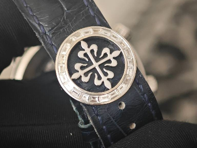 百达翡丽/Patek Philippe 超级复杂功能时计 6102P-001 自动上弦机械机芯 铂金 44 全套2022年双圈转让公告