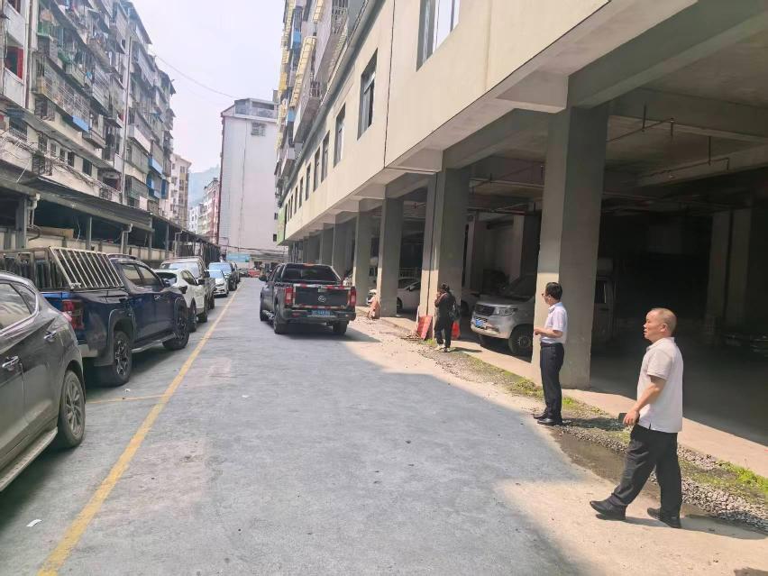 [桂林市]龙胜XX建筑装修有限公司债权转让公告