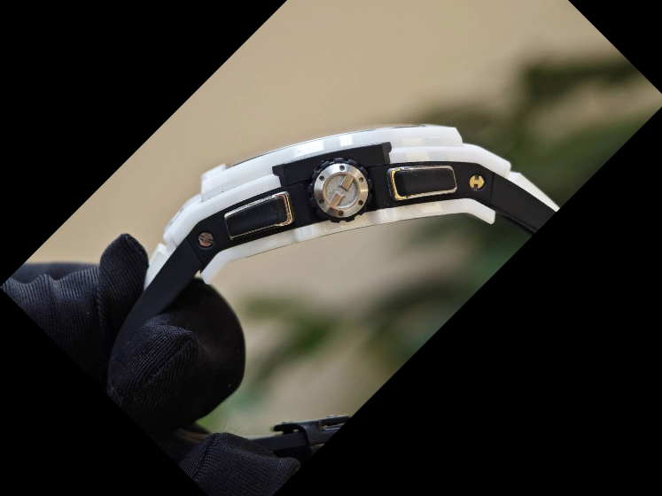 宇舶Hublot Big Bang灵魂系列 642.HX.0170.RX 自动上链 陶瓷 42MM 2022年转让公告
