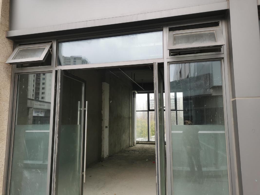 张家港市金港街道璟悦商业广场一套商铺、璟悦澜庭一套住宅公开转让