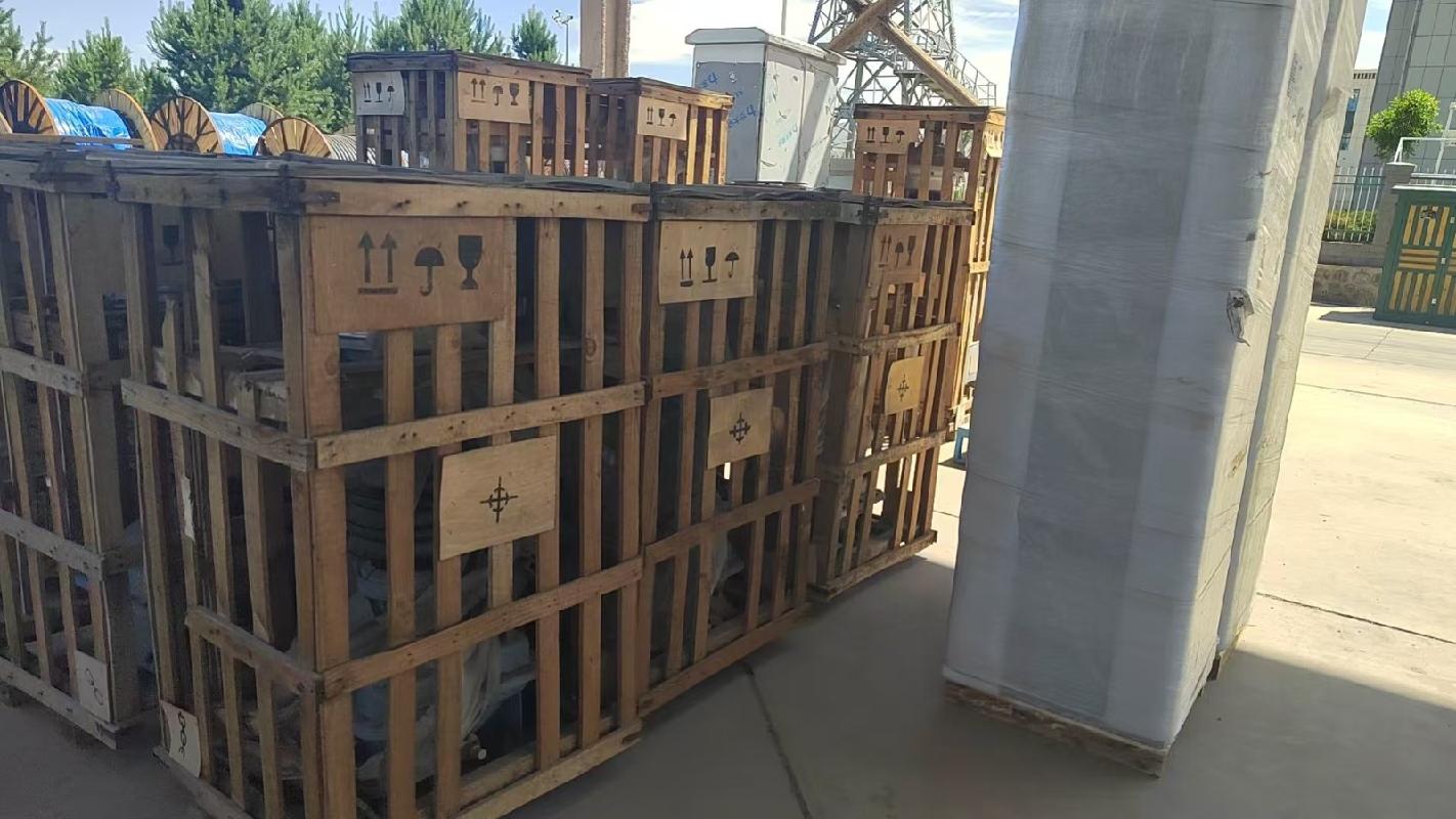 12台废旧电磁式电压互感器转让【内蒙古电力（集团）有限责任公司乌海超高压供电分公司】(国资监测编号GR2026NM1002375)