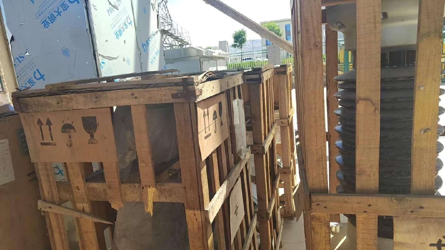 12台废旧电磁式电压互感器转让【内蒙古电力（集团）有限责任公司乌海超高压供电分公司】(国资监测编号GR2026NM1002375)