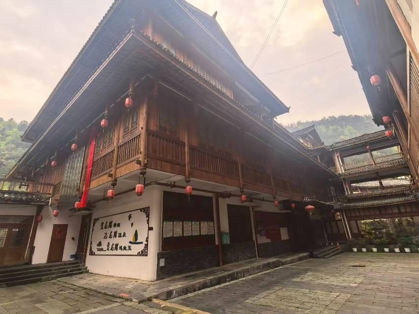 龙胜各族自治县XXX旅游开发有限公司债权转让公告