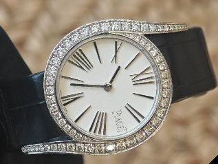 伯爵/Piaget LIMELIGHT GALA G0A45360 自动机械 18k白金镶钻 32毫米 2022年国行全套附件转让公告