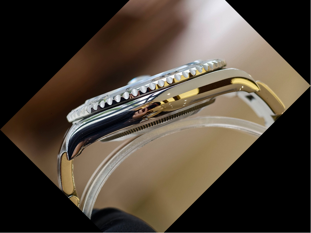 劳力士/Rolex 游艇名仕型 m126622-0002 自动上链 铂金钢（蚝式钢与铂金的组合） 40毫米 2024年全套全长 蓝游艇转让公告