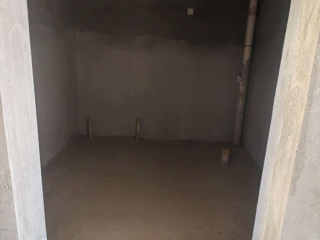 内蒙古自治区通辽市霍林郭勒市公园南街2号水木康桥住宅小区C1栋1单元602号房屋整体转让(国资监测编号GR2026NM1002481)