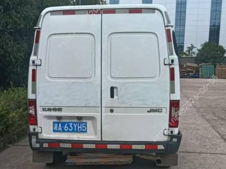 湘A63YH5江铃牌JX5040XXYTC-M5轻型封闭式货车(国资监测编号GR2026HN1001291)