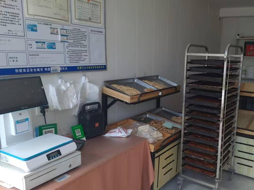 包头市昆都仑区白云路67号万开公寓7-8号底店招租（年租金底价：72090元，租期：3年）（包钢集团万开实业有限公司）(国资监测编号GR2026NM1002556)