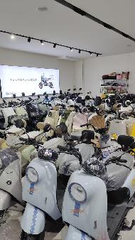 奎屯锦安资产运营管理有限公司位于乌鲁木齐路28幢12号131.82㎡（租期7个月）