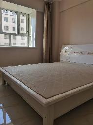 新疆中新铁路建设有限公司转让乌苏市南苑办事处塔里木河西路路园小区20幢4-702室房产