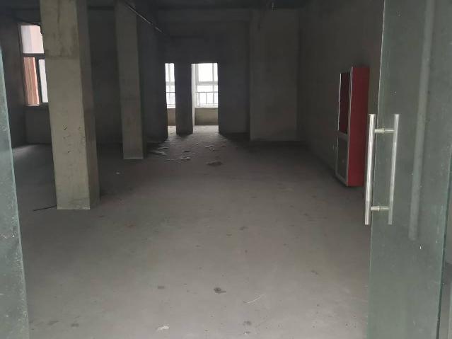 新湾人家1号楼207室招租公告
