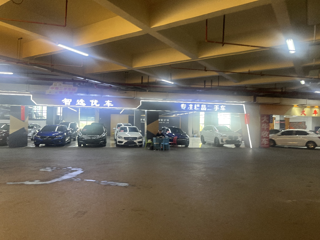 湖南省怀化市鸭嘴岩组团、怀黔路与望江路交汇处西北角房屋70套房产分别出租（详见明细表）(二次挂牌)