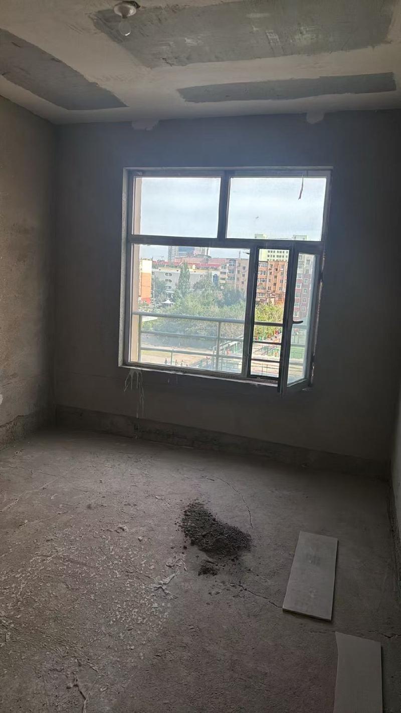 乌兰察布市集宁区乌兰大街33号乌兰丽苑小区3栋1单元602室转让项目