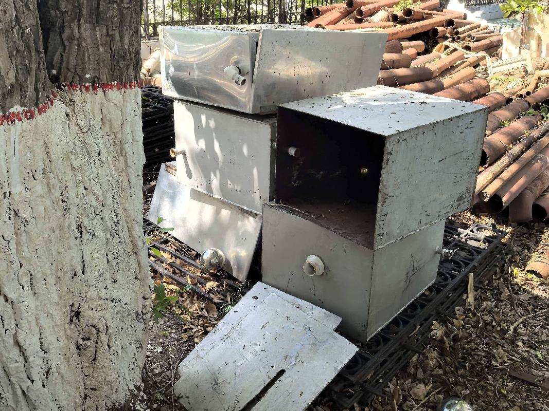 一批报废废钢、废铁、废铝等资产转让（呼伦贝尔市海拉尔区胜利街小学）(国资监测编号GR2026NM1003360)