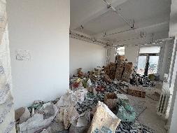 内蒙古工业大学（鄂尔多斯康巴什校区）超市、文印室、快递服务和理发服务整体招租（年租金底价：118332.00元，租赁年限：3年）