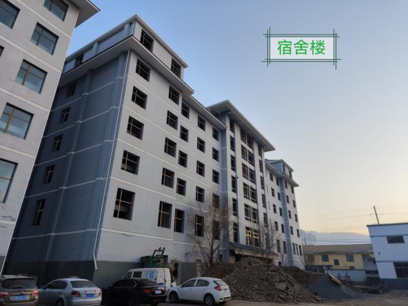 临洮县八里铺镇王家大庄物流中心一处土地使用权及地上建筑物整体转让公告（第二次）(国资监测编号GR2026GS1001158)
