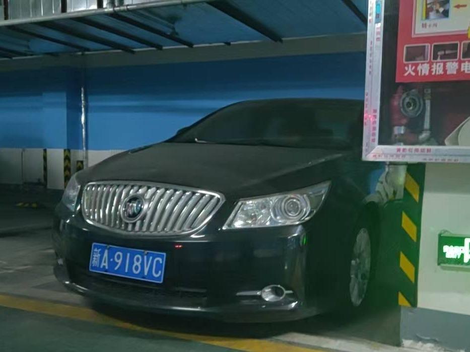 新疆宏正工程造价咨询有限公司转让一辆别克牌小型轿车（新A918VC)(国资监测编号GR2026XJ1001096)
