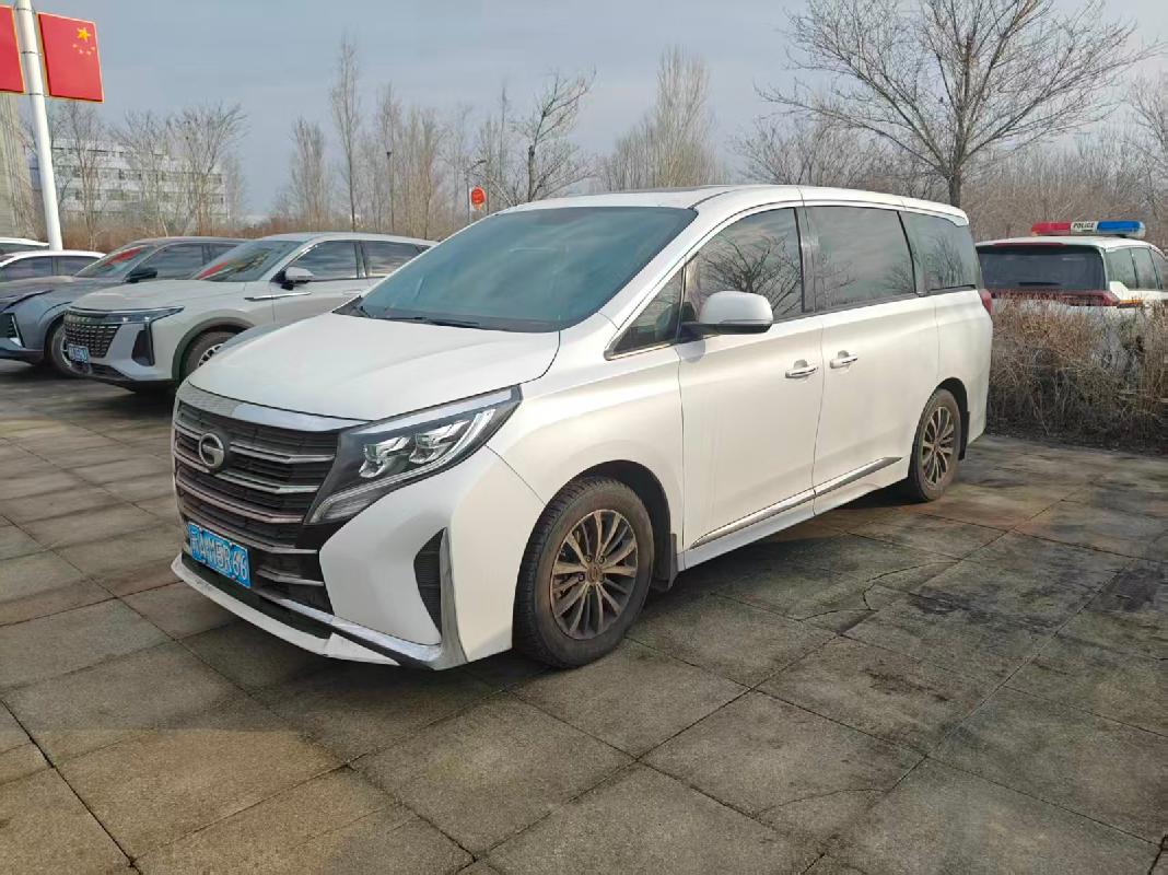 新疆甘泉私募基金管理有限公司转让一辆机动车（新AM5R66)