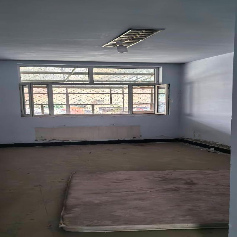 内蒙古锡林郭勒盟东乌珠穆沁旗宝力根街木材市场院内商业房产询价