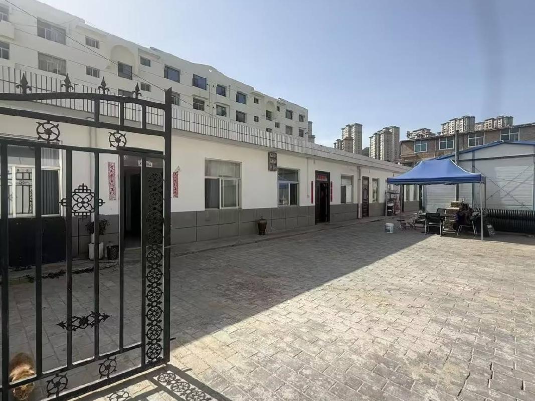 庆阳市华池县芋子沟门国有建设用地使用权及部分建筑物转让公告(国资监测编号GR2026GS1000718)