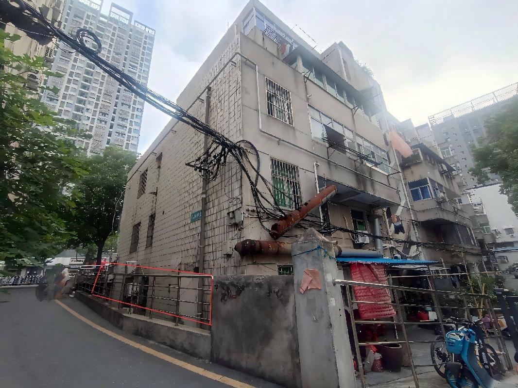 池州市贵池区翠微路92号杰达商住楼105、106住宅房产出租公告(国资监测编号GR2026AH2001504)