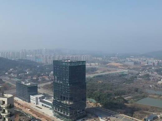 岳阳市中心医院配套健康管理中心项目A栋1层康养大堂及A栋4-15层共10个标的出租（优先标的1整体出租）
