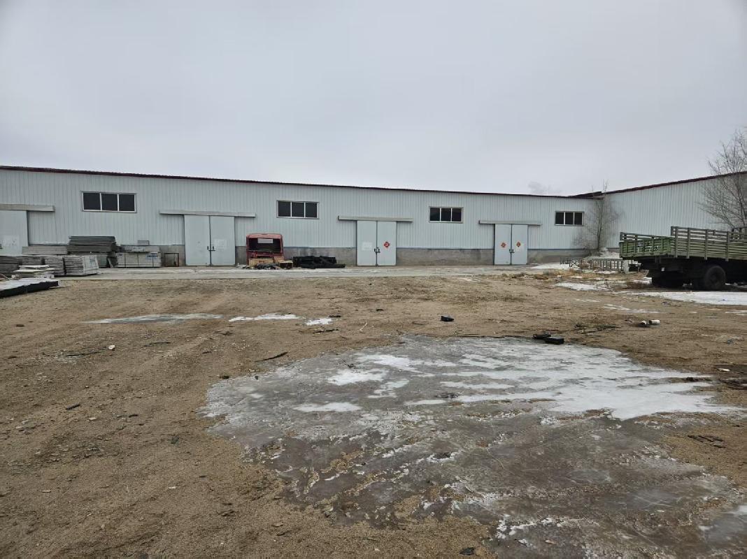 二连浩特市欧亚大街北、诚信路东（北税西侧）房产、土地询价