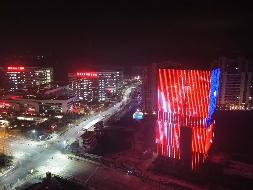 岳阳市中心医院配套健康管理中心项目A栋1层酒店大堂、2-3层、17-23层、商铺，B栋部分区域等20个标的出租