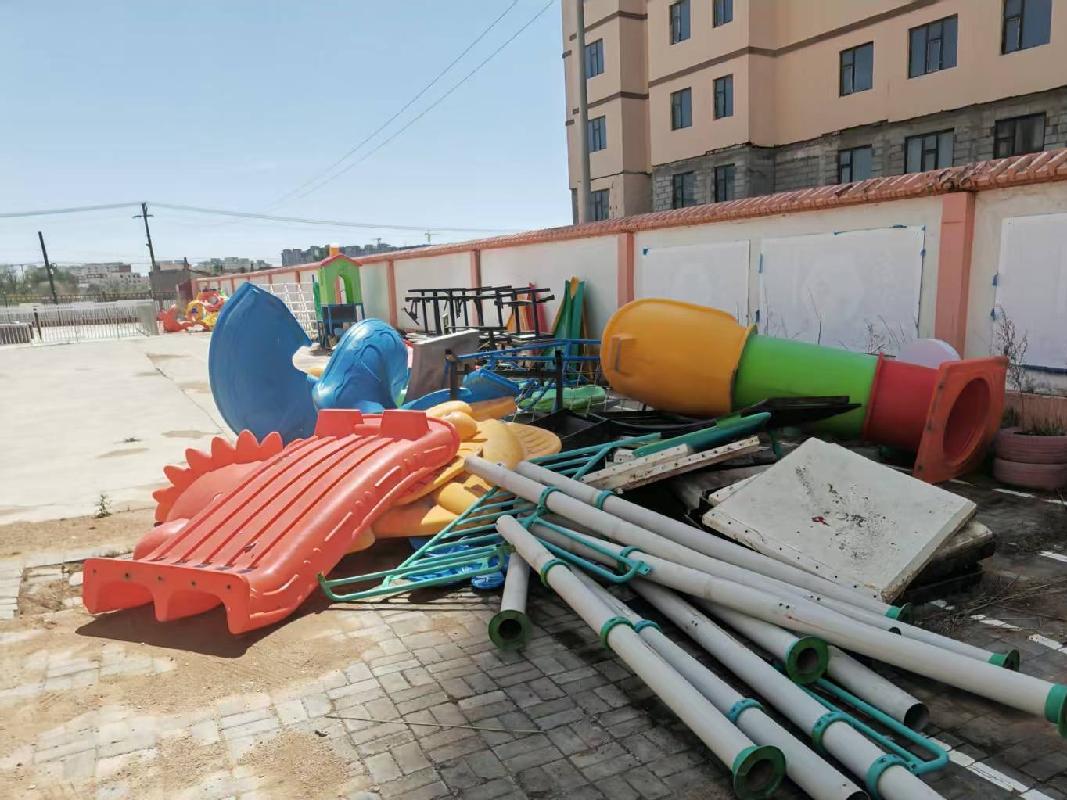 乌兰察布市集宁区北辰小学一批废旧厨房设备、多媒体设备等公开转让
