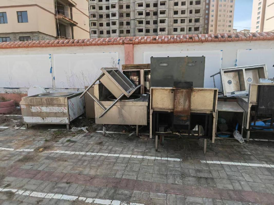 乌兰察布市集宁区北辰小学一批废旧厨房设备、多媒体设备等公开转让(国资监测编号GR2026NM1002842)