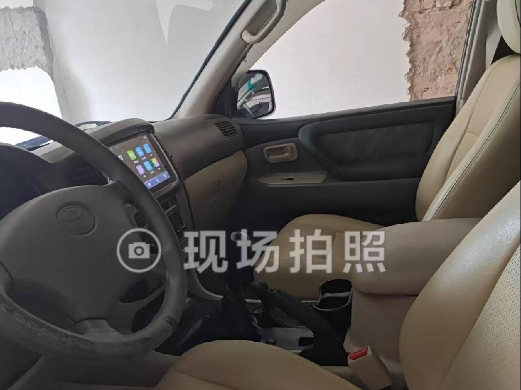 塔城旅游发展集团有限责任公司转让一辆丰田小型普通客车（新G·90717）(国资监测编号GR2026XJ1001112)
