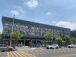 江苏徐州睢宁县凌城镇城北社区经三路东侧、纬八路南全铝7号楼部分厂房招租公告(国资监测编号GR2026JS4002406-2)
