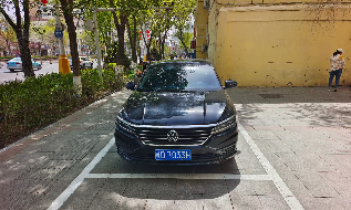 奎屯胡杨河公共交通服务有限公司转让所属4辆大众汽车牌小型轿车（新D7031H、新D7032H、新D7033H、新D7036H）(国资监测编号GR2026XJ1001127)