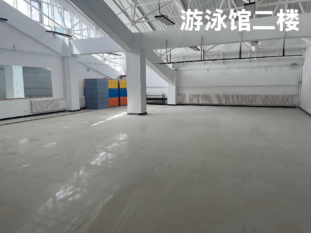 新源县光影影视文化有限责任公司位于伊犁州新源县游泳馆二楼北（面积约214㎡）对外招租，租期三年