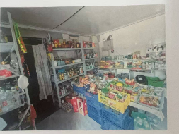 新源县光影影视文化有限责任公司位于伊犁州新源县光影大剧院一楼（现为朵贝商行）面积约34.82㎡对外招租，租期三年