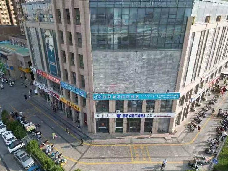 内蒙古巴彦淖尔市临河区帝景汇教培综合体转让