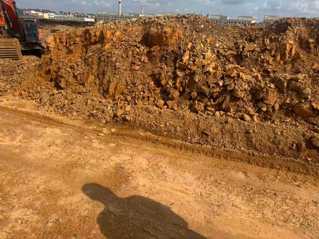 科右前旗红广农机市场土地平整二期建设项目约28371.46立方米剩余土石料转让（科右前旗国有资产投资运营有限公司）(国资监测编号GR2026NM1002885)