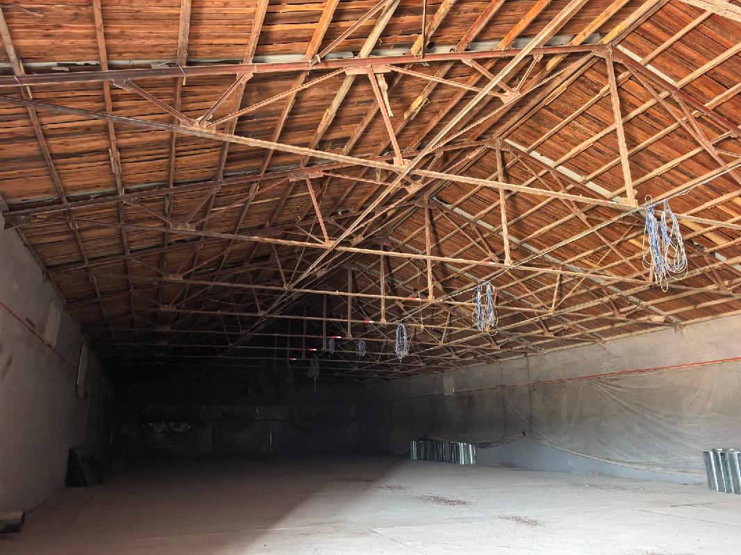 通辽河西粮食储备库有限公司4幢库房及工业用地(含罩棚)分别出租（年租金详见清单，租期均为3年）