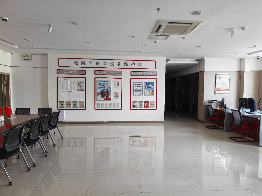 锡林浩特市希办那达慕社区逸园小区 0 号楼 1-2 层 1 号铺出租（年租金底价151114元，租期1-5年）