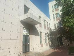 巩留县中医医院位于巩留县东买里路东段南侧61号院内食堂约300㎡对外招租，租期三年