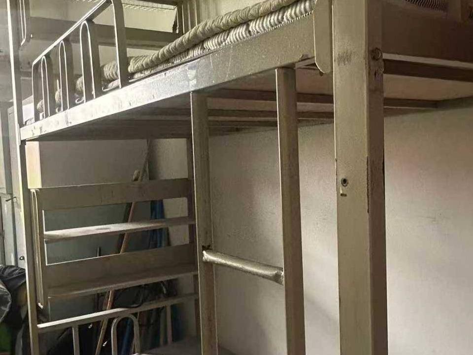 哈尔滨工程大学一批报废公寓营具、设备、废料等捆绑转让交易公告
